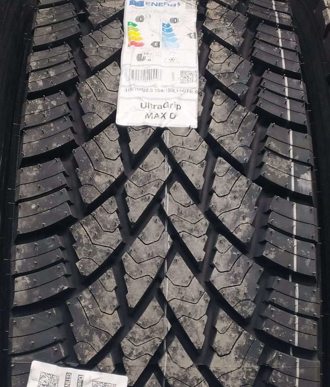 GOODYEAR UG MAX D 3PSF